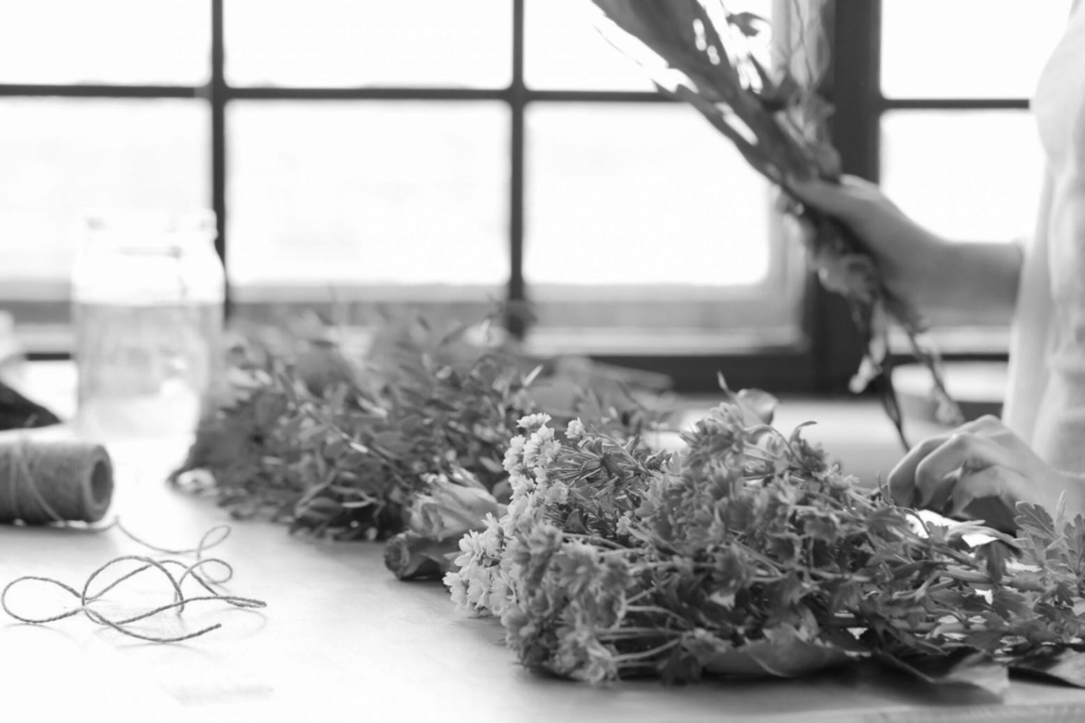 Натуральные букеты ручной работы